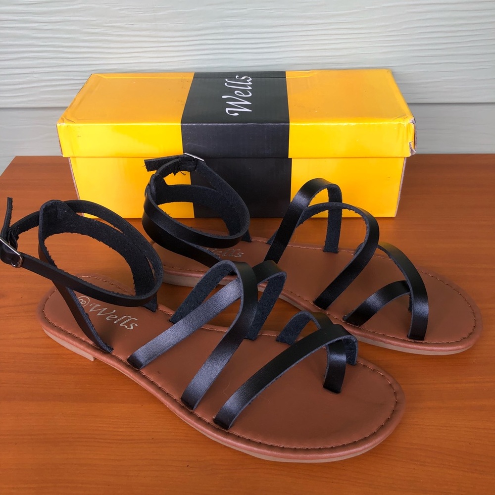 Black strappy sandals